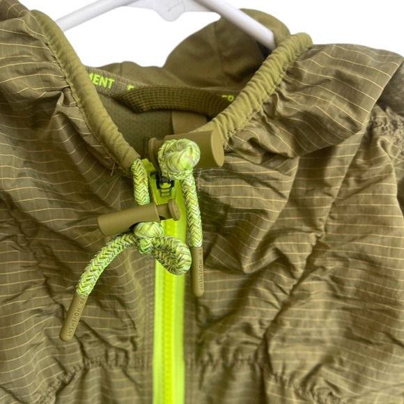 NWT Free People FP Movement Light Packer Hike Pullover Jacket Martini Green XS - Picture 8 of 13